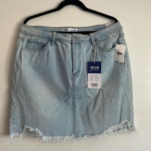 Nwt light wash denim distressed skirt